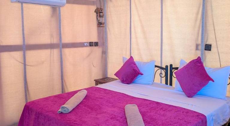 Luxury Desert Camp Merzouga with Air Conditioning and Heating in Merzouga