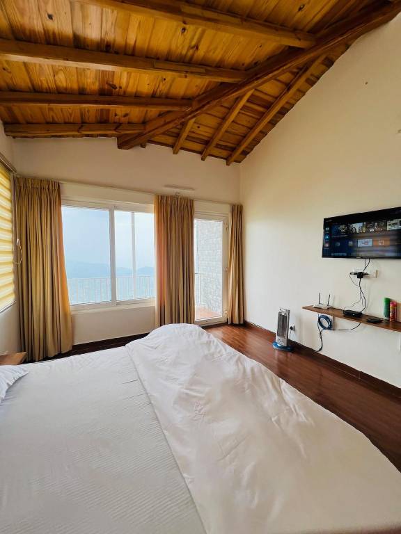 House with 5 rooms for 15 persons — photo 2