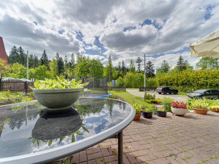 Holiday apartment with garden — photo 5