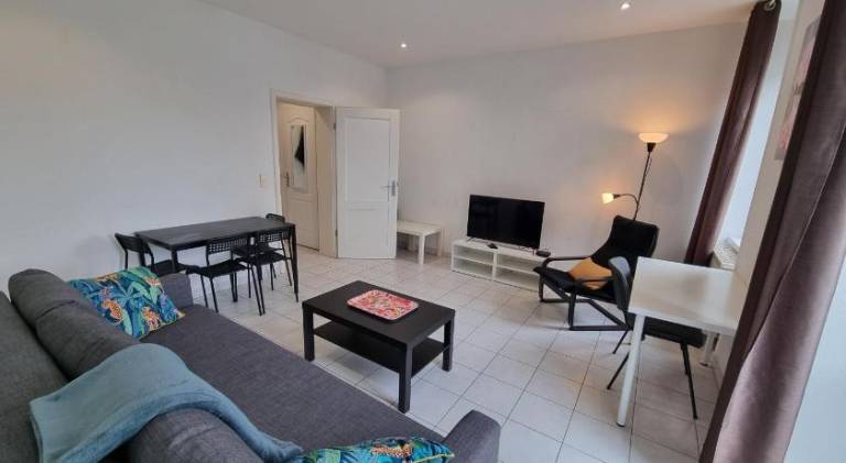 Rental apartment with 2 rooms for 6 persons — photo 2