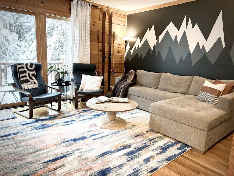 Cabin Snowshoe