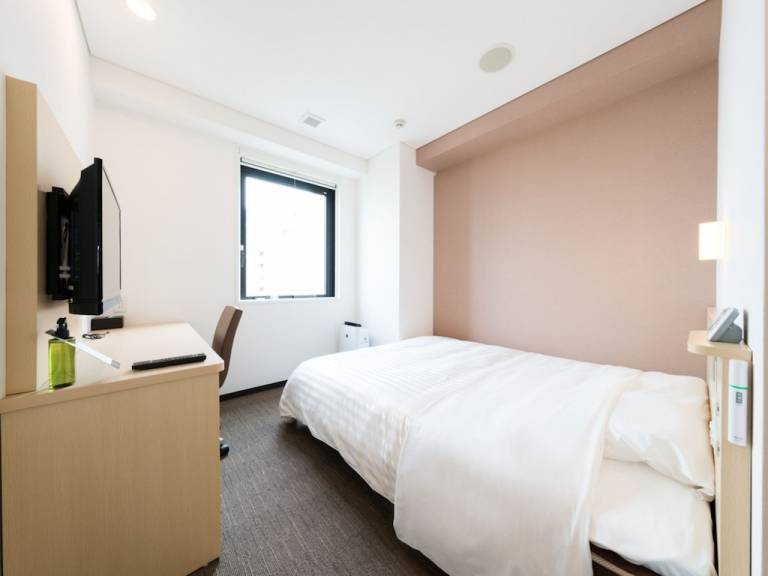 Pension  1 Chome-4 Kinshi