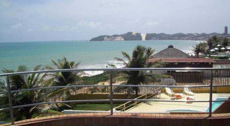 Apartment with pool — photo 3