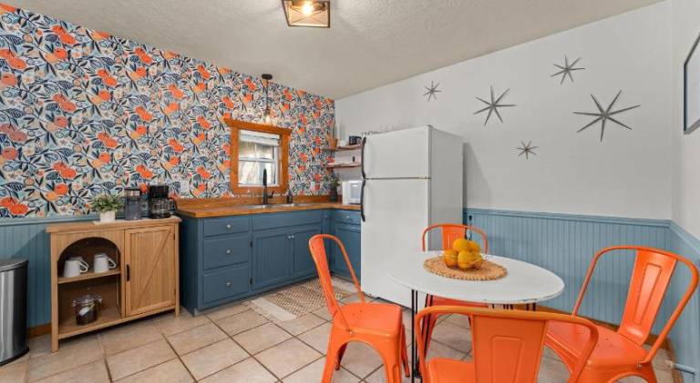 Vacation home | Dogs allowed in Fredericksburg, TX