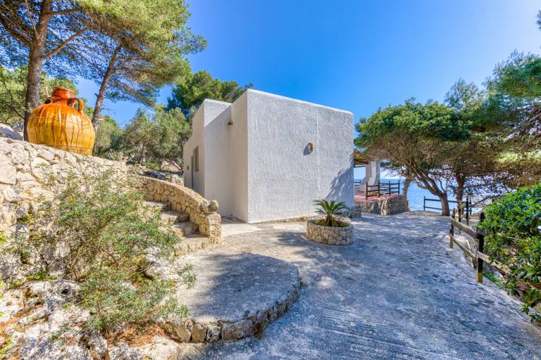 Sea access: Unique villa with stunning views (house A) — photo 3
