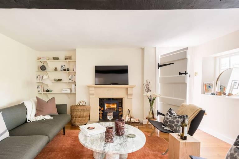 Cottage Quenington
