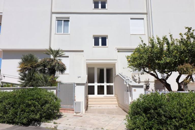 Casa  Uggiano la chiesa