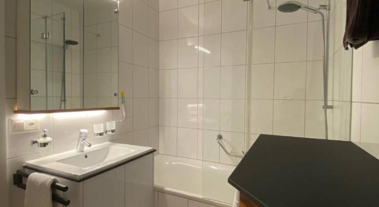 Rental apartment with 2 rooms for 4 persons — photo 2