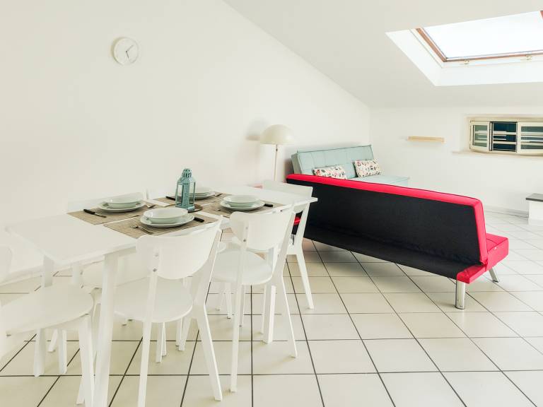 Rental apartment with 1 room for 6 persons — photo 4