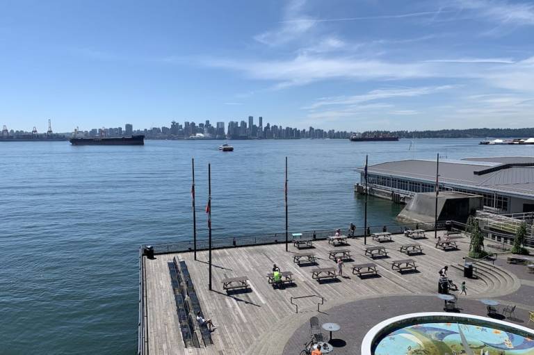 Lonsdale Quay Hotel