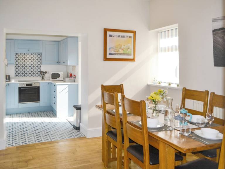 Cottage Whitley Bay