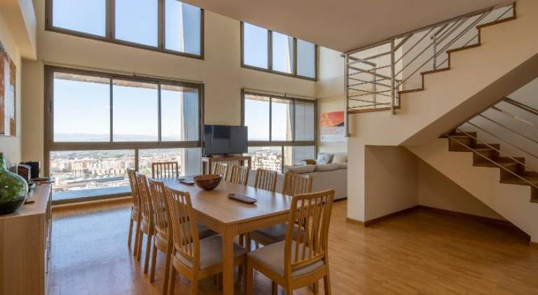 Apartment with patio | Pets are welcome — photo 3