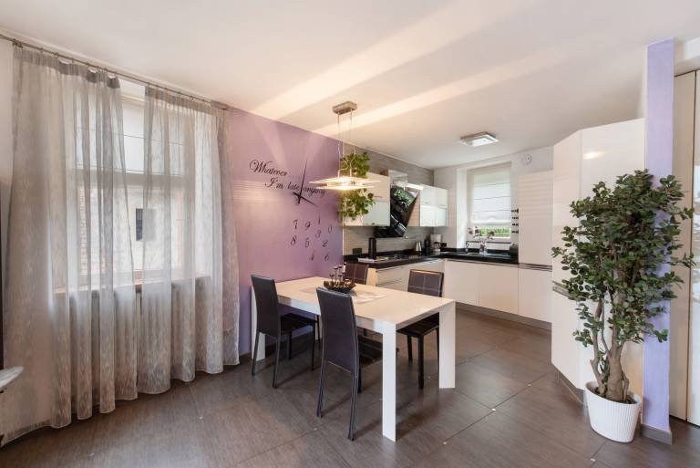 Luxury Lakefront Maisonette with Lake View & Wi-Fi — photo 5