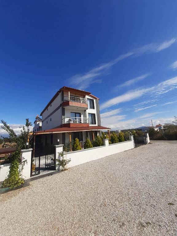 Apartment  Hürriyet