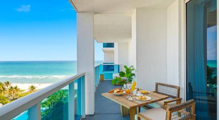 Serviced apartment with yard, sauna & hot tub | Close to Miami Beach Botanical Garden — photo 5