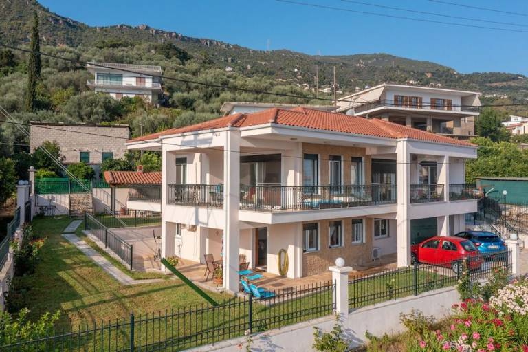 καταφύγιο  Porovitsa