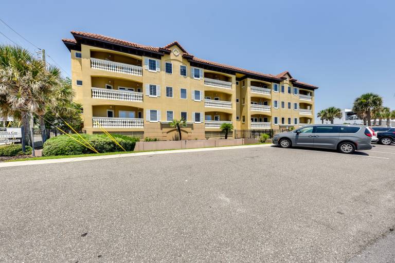 Pet-Friendly Fernandina Beach Condo: Walk to Beach — photo 2