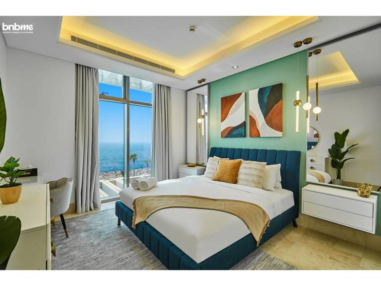 Bnbmehomes Lux Beachfront Getaway on Palm-20412 — photo 2