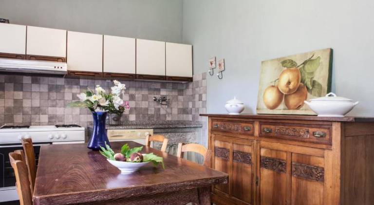 Vacation home with garden — photo 4