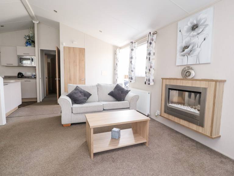 Family-oriented charming cottage with sauna & garden | Beach view | Pet-friendly — photo 5