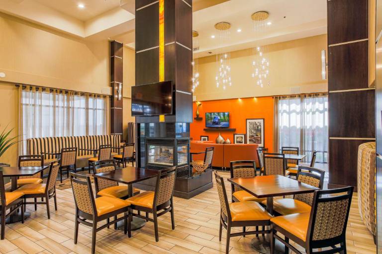 Hampton Inn Prescott — photo 5