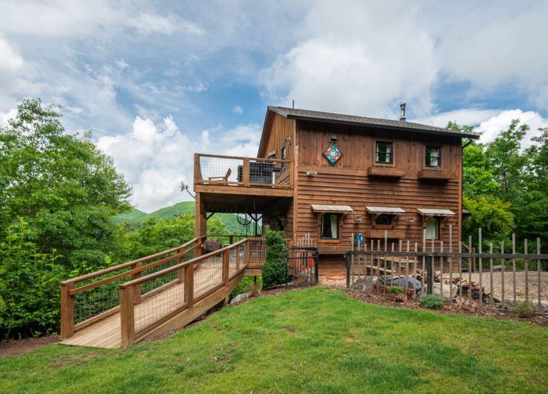 Cabin Black Mountain