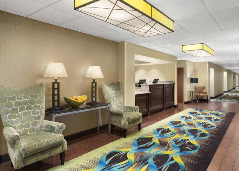 Hampton Inn Dallas/Irving-Las Colinas — photo 4