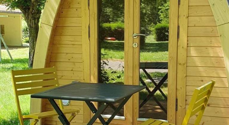 Cabane 2/3 pers au Camping les Patis in Loches