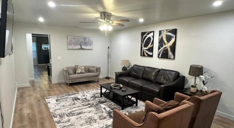 Vacation home | Dogs allowed in Richardson, TX