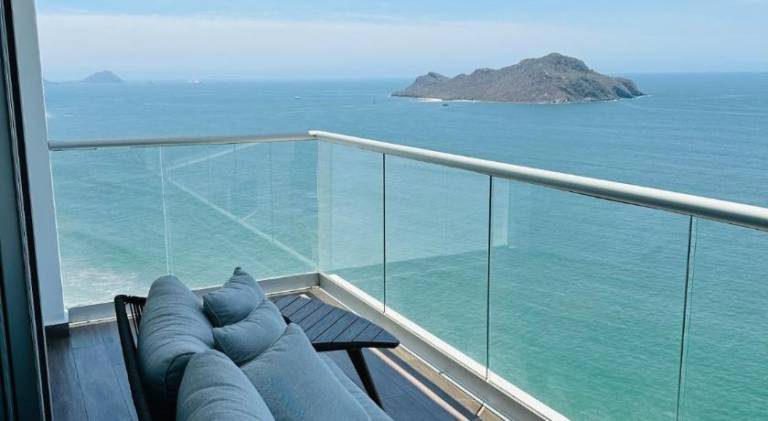 Holiday apartment with pool — photo 3