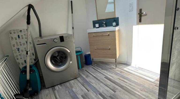 Rental apartment with 2 rooms for 6 persons — photo 3