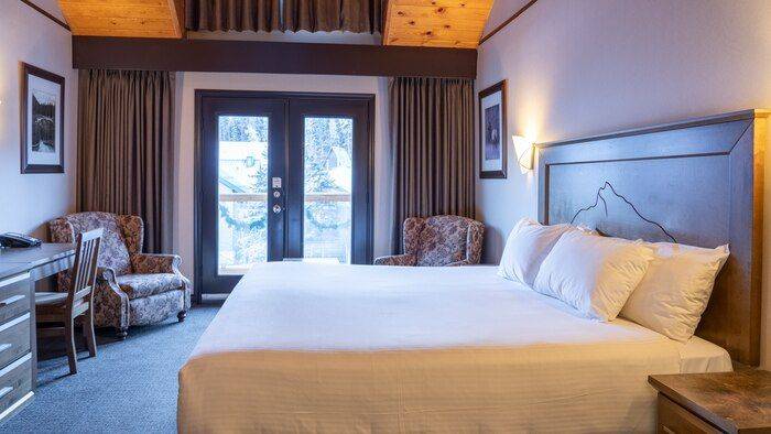 Hôtel ∙ 1 Chambre ∙ 4 Personnes - Banff, AB, Canada