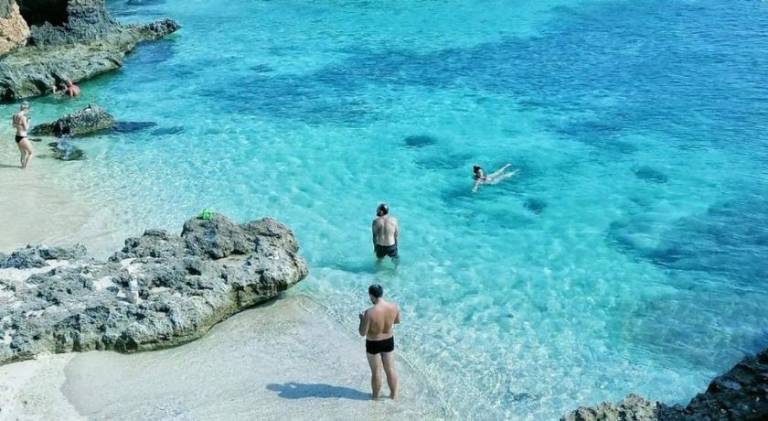 Apartment with 2 rooms for 4 persons in Monopoli
