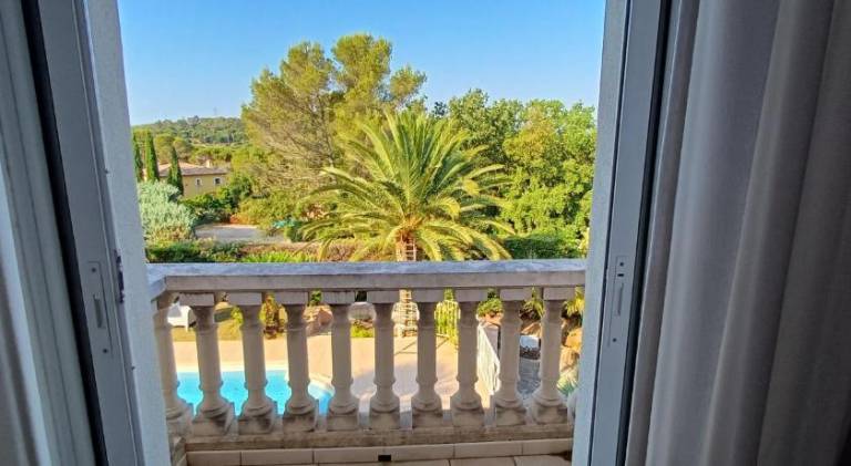 Fully equipped big vacation home with private pool, garden & barbecue | Perfect for remote work | Dogs allowed — photo 4