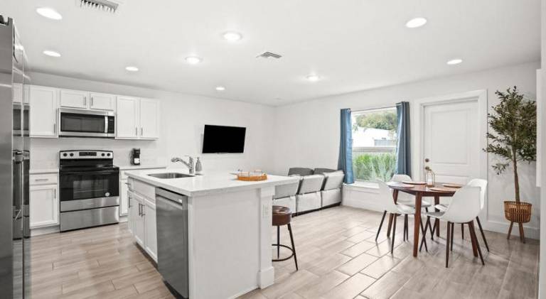 Beautiful vacation home | Pets are welcome — photo 3