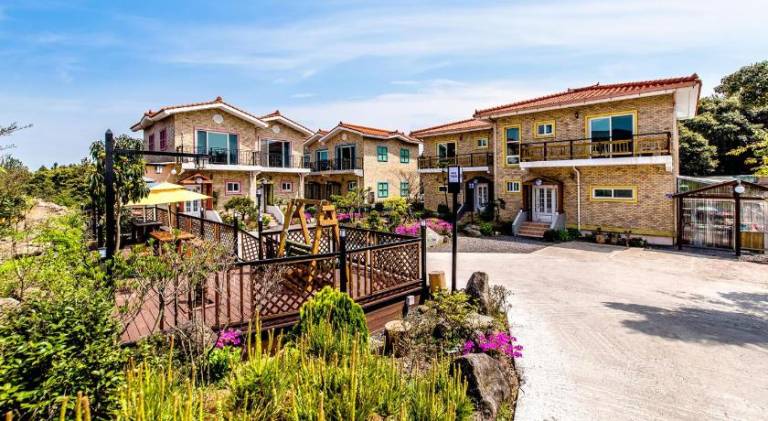 Eco Resort