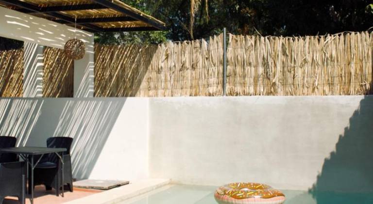 Vacation home with pool & jacuzzi — photo 5