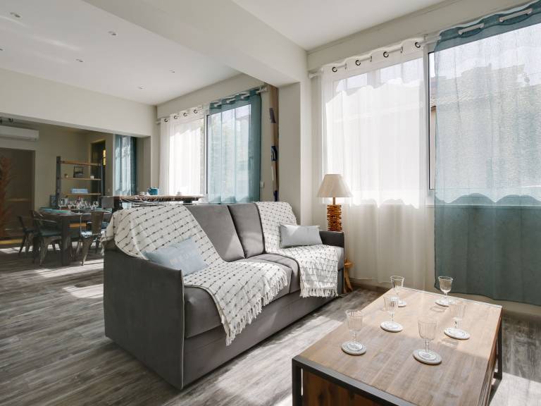 Apartment with 2 rooms for 6 persons — photo 4