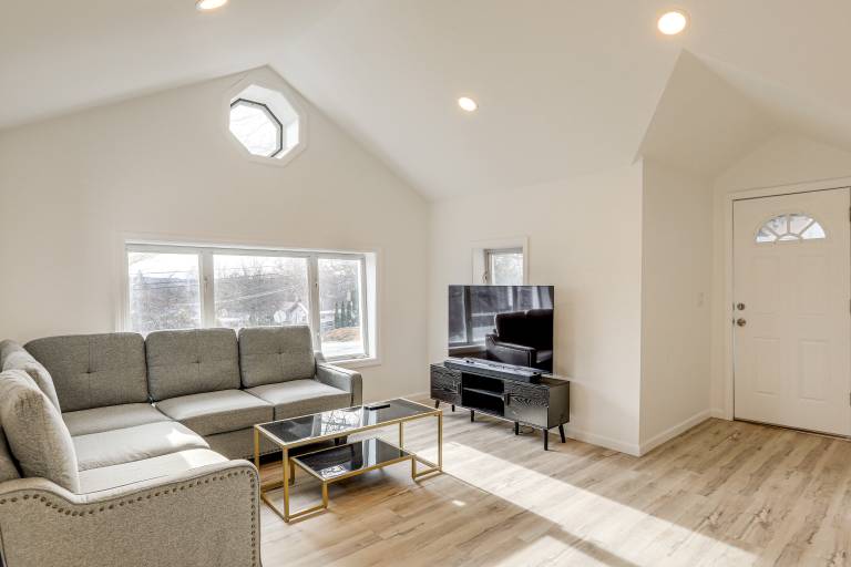 Pet-Friendly Home w/ Lake Views & Deck! — photo 5