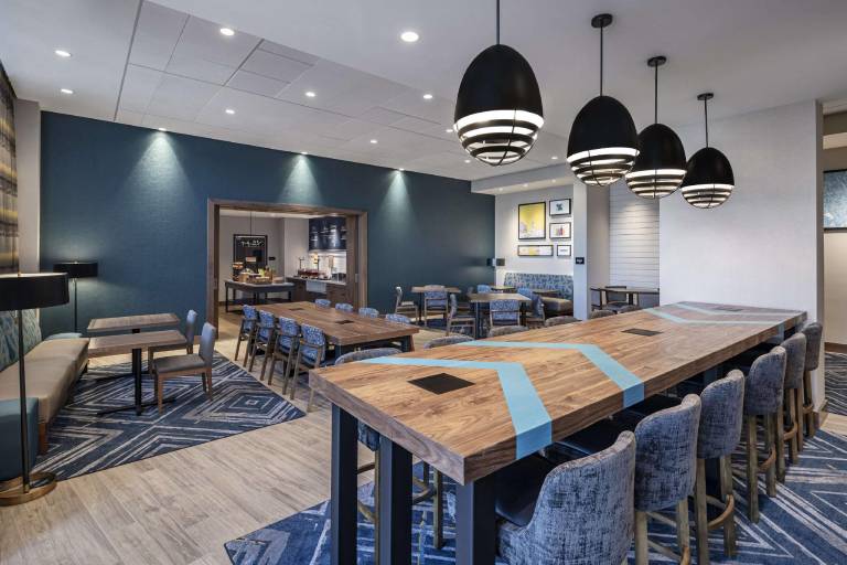 Hampton Inn Boston Woburn in Woburn, MA