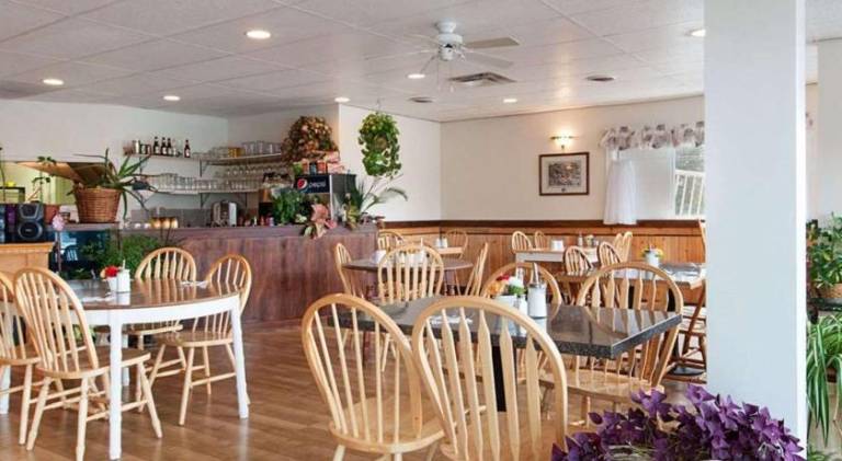 MountainView Hotel Merritt — photo 3
