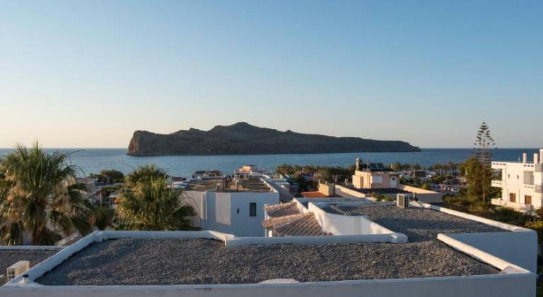 Rental apartment with garden & terrace — photo 4