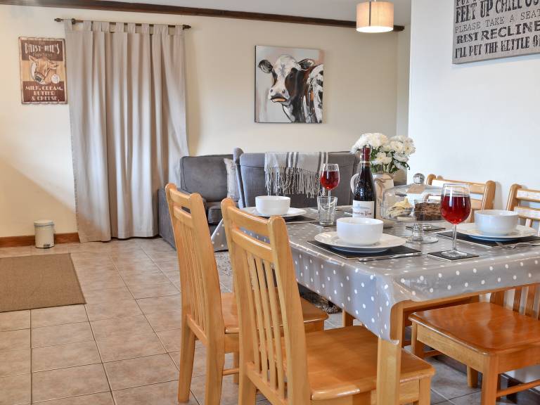 Family-friendly lovely cottage with garden | River view | Pet-friendly — photo 4
