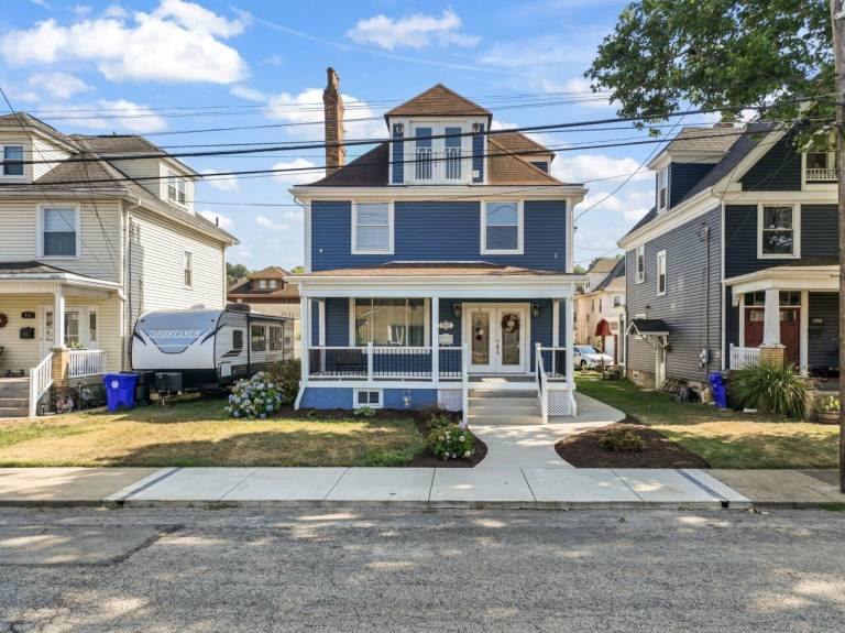 House East Rochester