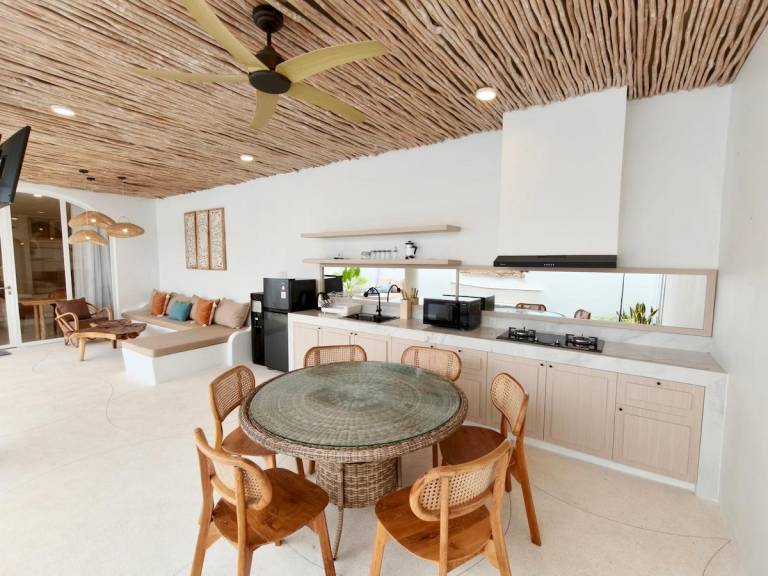 Villa with private pool, garden & patio | Suitable for remote work — photo 3