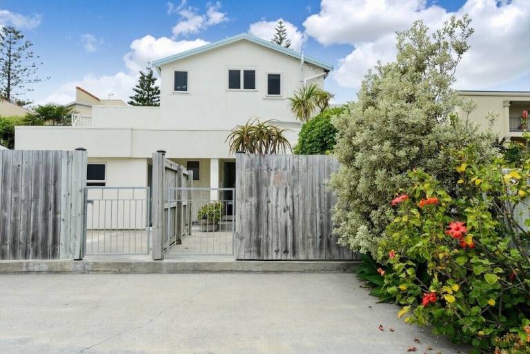 Cottage Napier City