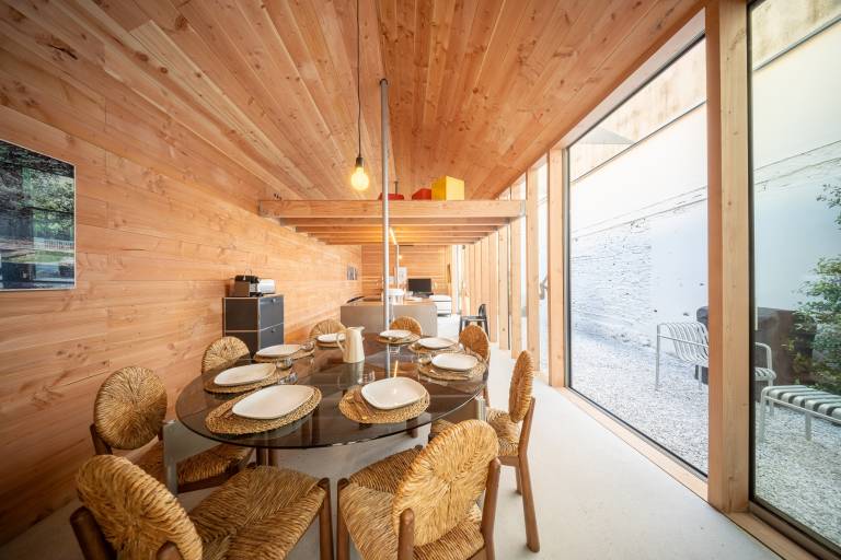 Family-friendly wonderful house with yard, terrace & fast internet | Next to the beach | Pet-friendly — photo 4