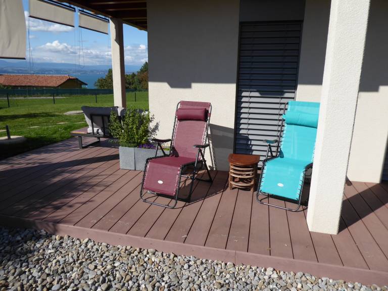 Apartment with yard, terrace & grill | Mountain view — photo 3
