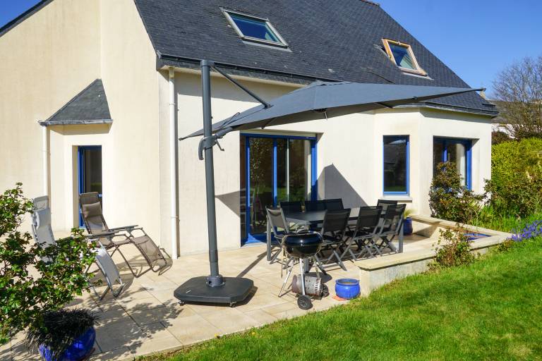 Gite with grill, terrace & yard | Pet-friendly in Morlaix