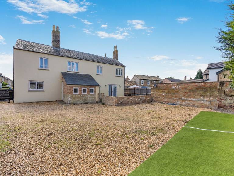 Cottage Ely
